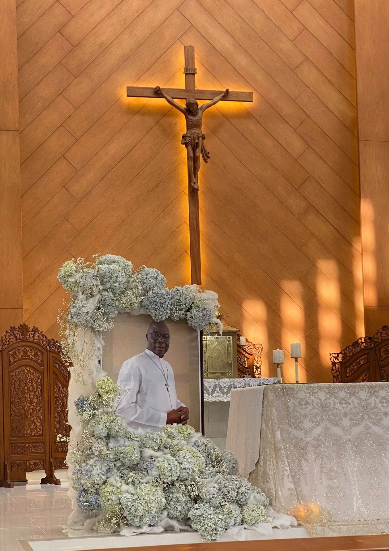 Indonesia - Requiem per Fratel Augustine Kubdaar 